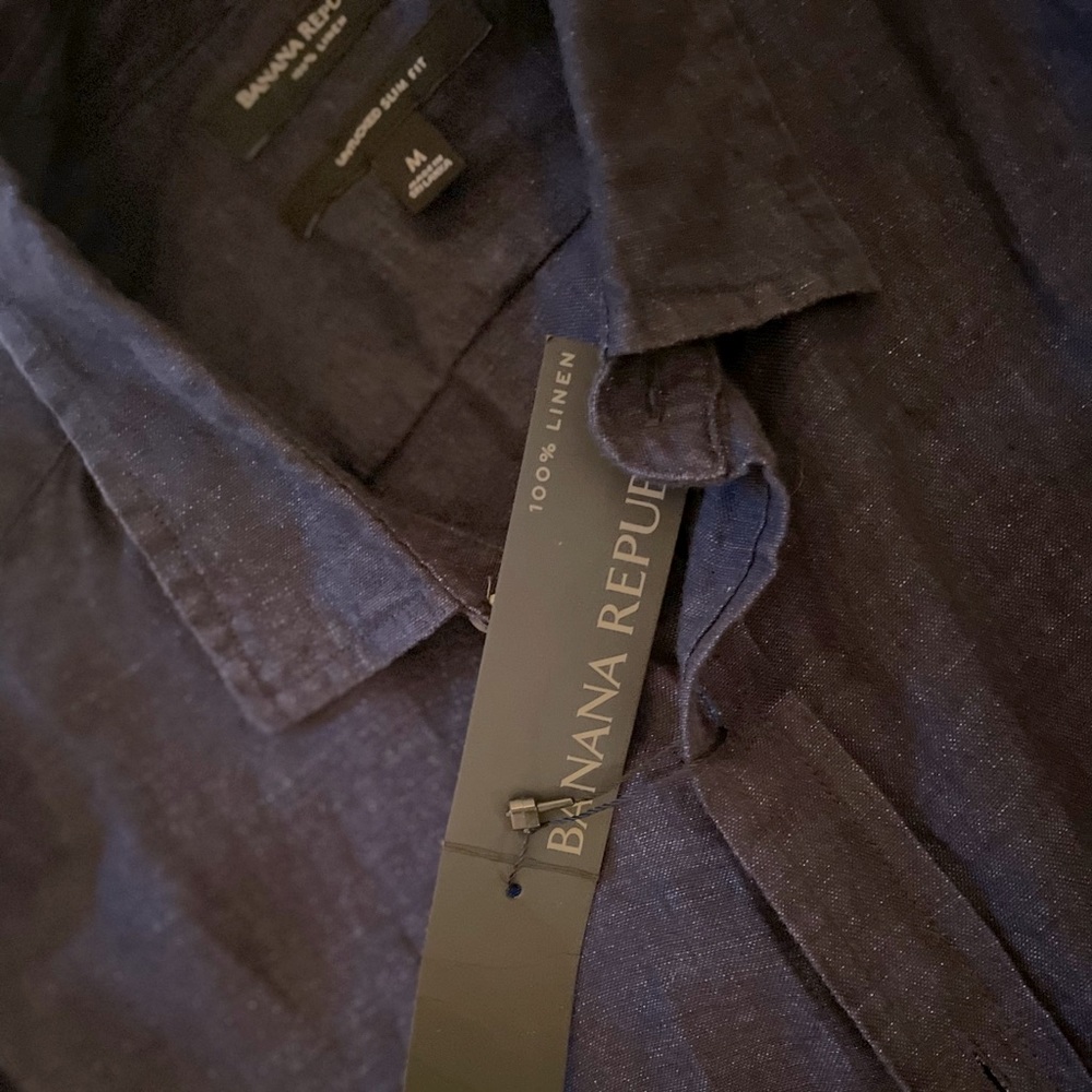 Mens Banana Republic blue linen shirt